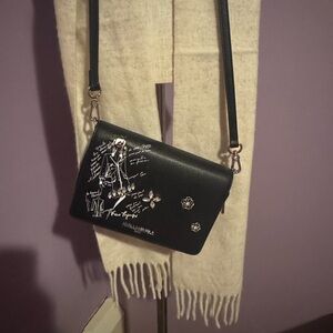 ✨ Karl Lagerfeld Crossbody Bag – Chic & Stylish ✨